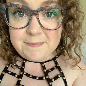 Meet your Posher, Rebecca